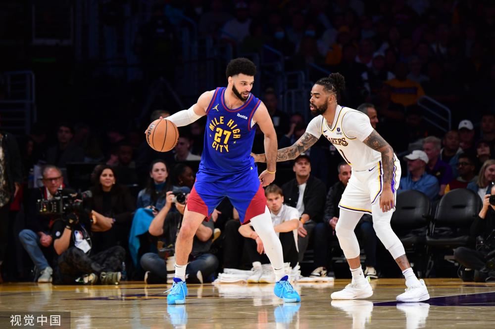 主裁判因一 主裁判因一