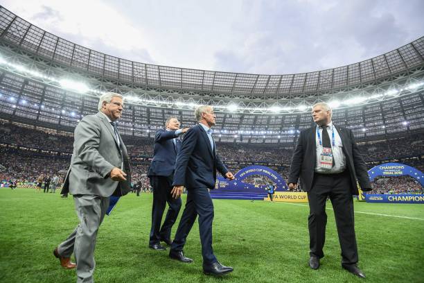 的竞争力与 的竞争力与